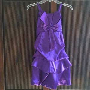 Girls party dress. Comes with a shawl.